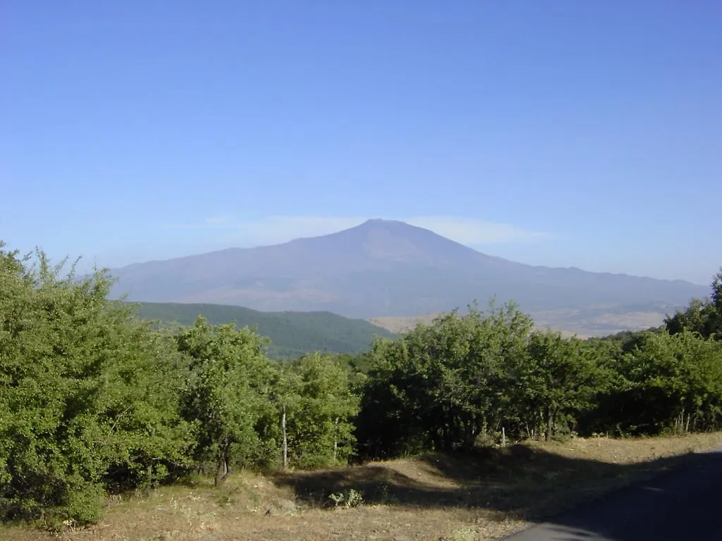 B&B La Giara Николози 3*,  Италия
