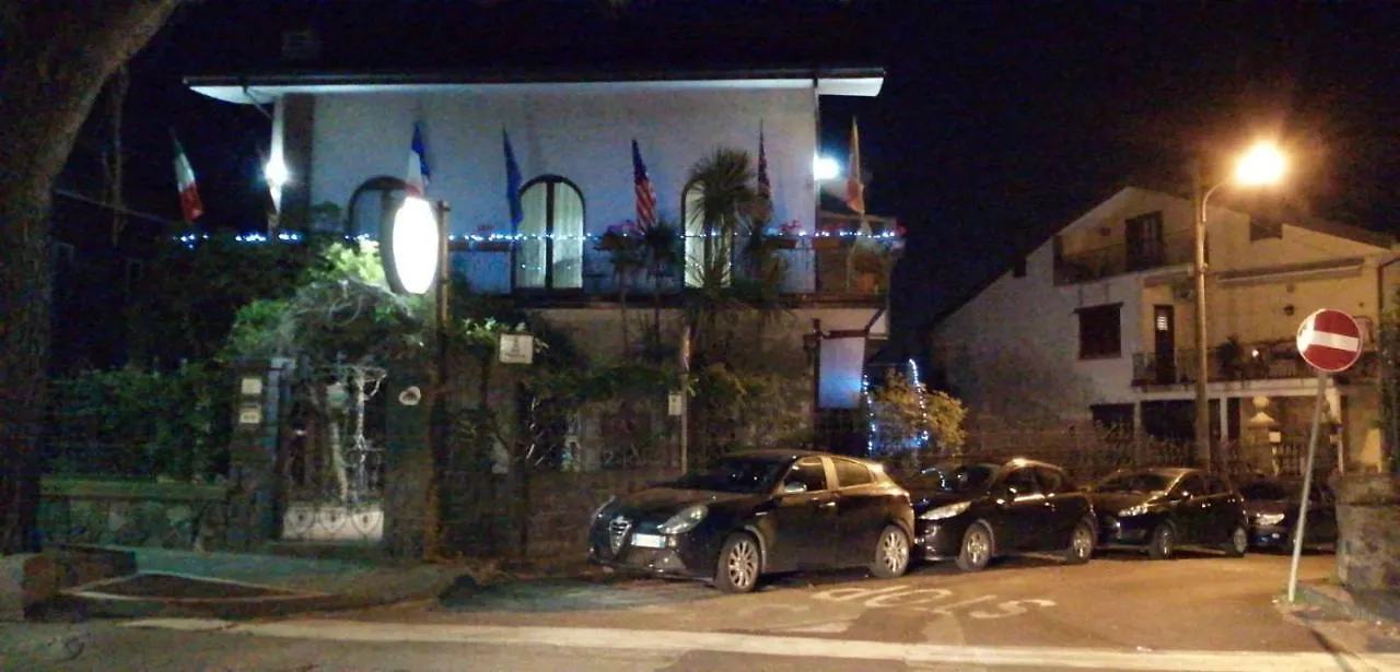 Alojamento de Acomodação e Pequeno-almoço B&B La Giara Nicolosi