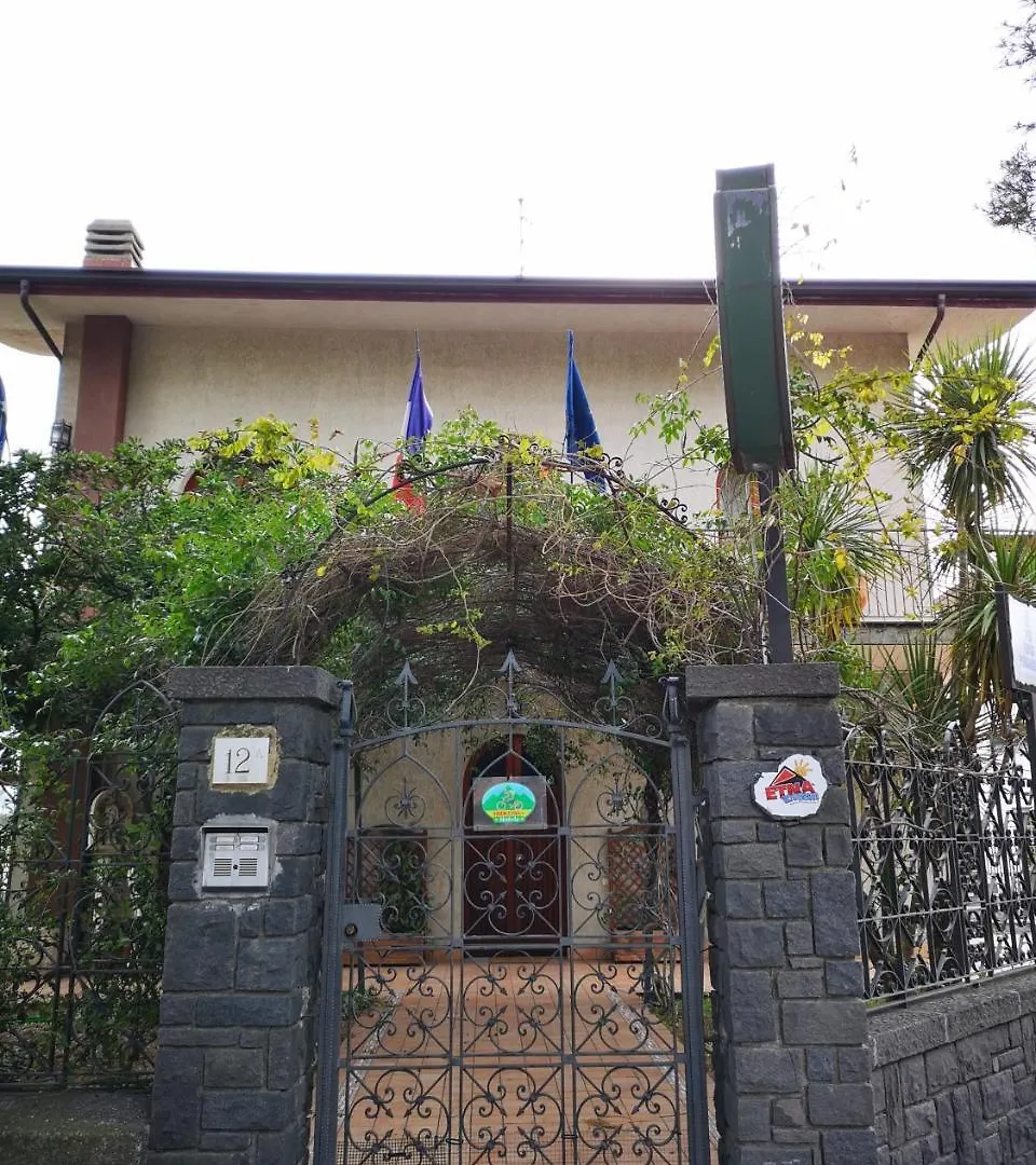 *** Alojamento de Acomodação e Pequeno-almoço B&B La Giara Nicolosi Itália